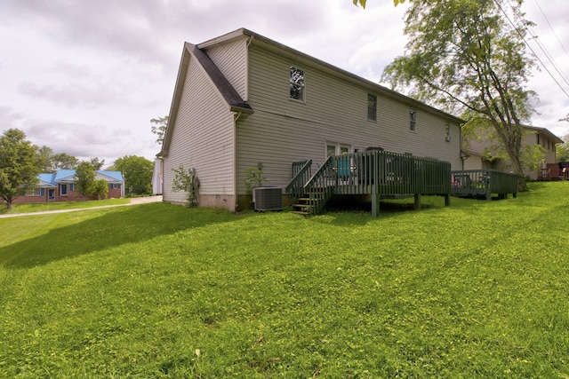 111 Quail Ridge Rd, Winchester, KY 40391 - back of property with a wooden deck and a yard