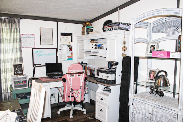 610 Freeman Branch Rd, East Bernstadt, KY 40729 - office area with a textured ceiling and dark wood-style flooring