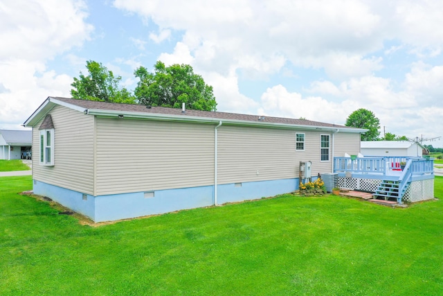 1809 Pine Top Rd, London, KY 40741 - rear view of house with crawl space, a deck, and a lawn
