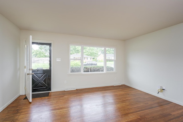 139 Tartan Dr, Lexington, KY 40517 - empty room with wood finished floors