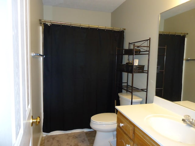 407 Autumn Dr, Lancaster, KY 40444 - full bath featuring vanity, a shower with curtain, and tile patterned floors