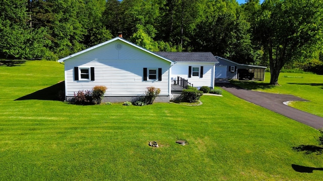 1185 Oak Ridge Rd, Corbin, KY 40701 - view of front of home with a front lawn