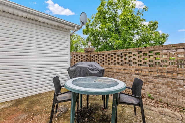 332 Weslyn Way, Nicholasville, KY 40356 - view of patio / terrace with a grill and outdoor dining space