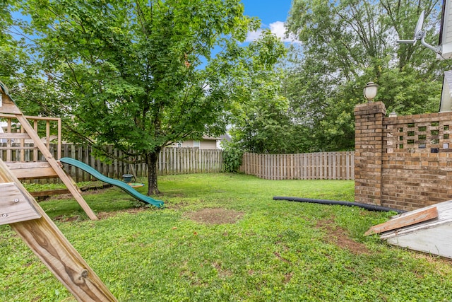 332 Weslyn Way, Nicholasville, KY 40356 - view of fenced backyard