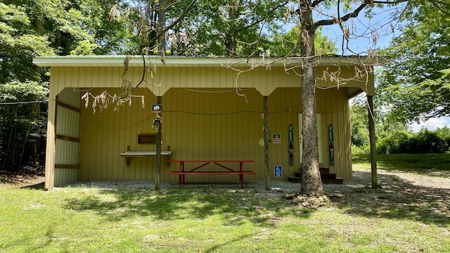 2240 Denny Ridge Rd, Nancy, KY 42544 - view of pole building with a yard