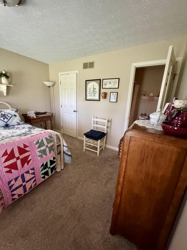 4295 Vince Rd, Nicholasville, KY 40356 - bedroom featuring a textured ceiling and carpet floors