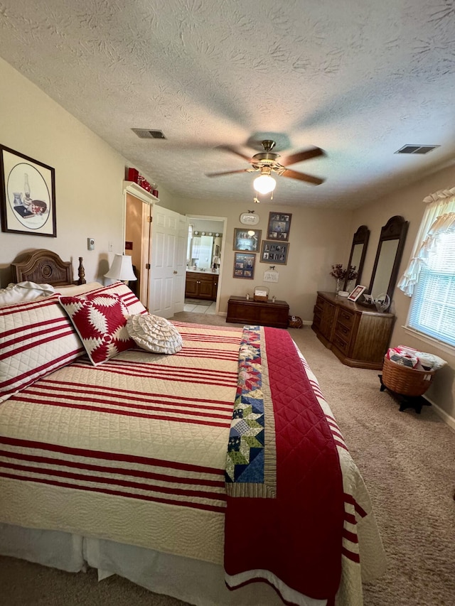 4295 Vince Rd, Nicholasville, KY 40356 - bedroom featuring light colored carpet, a ceiling fan, and a textured ceiling