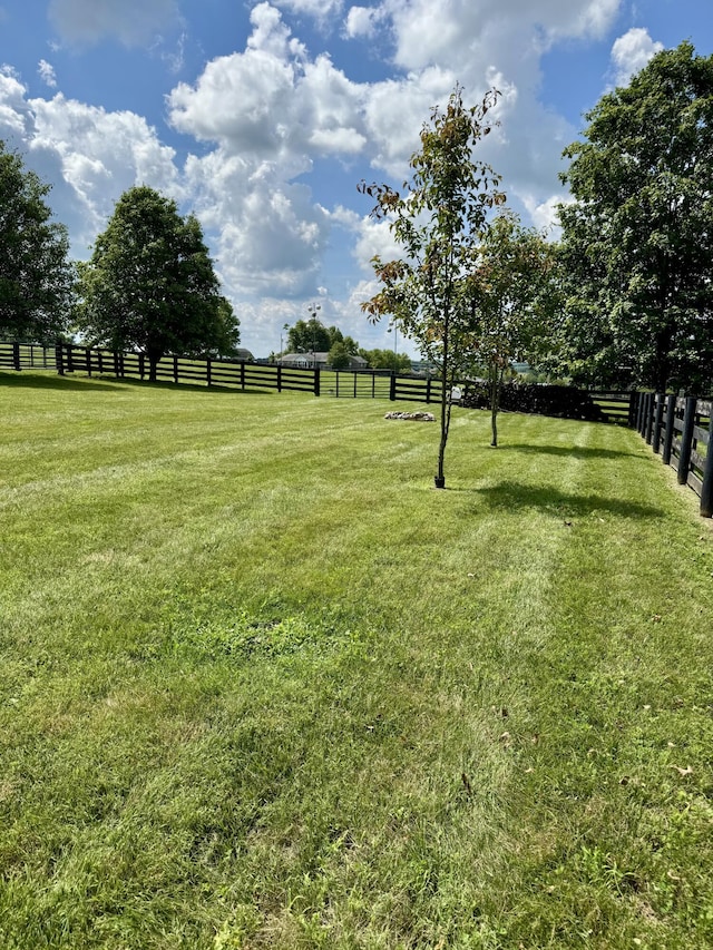 4295 Vince Rd, Nicholasville, KY 40356 - view of yard featuring a view of countryside