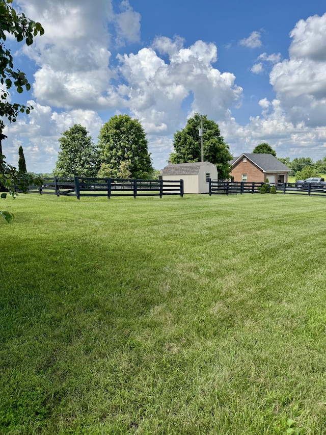 4295 Vince Rd, Nicholasville, KY 40356 - view of yard with an outbuilding