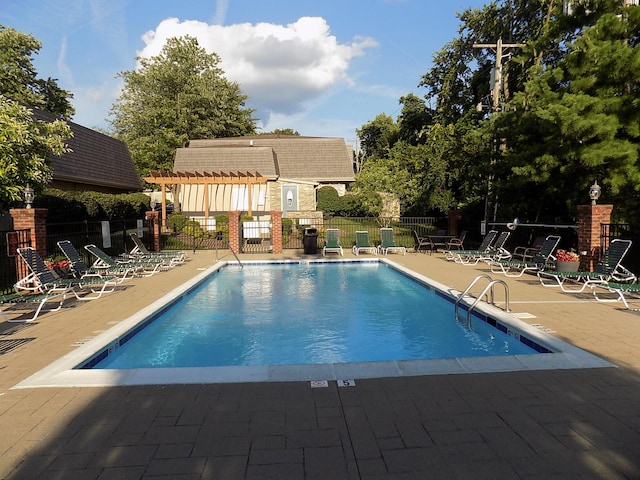 131 Regency Point Path, Lexington, KY 40503 - community pool with a patio