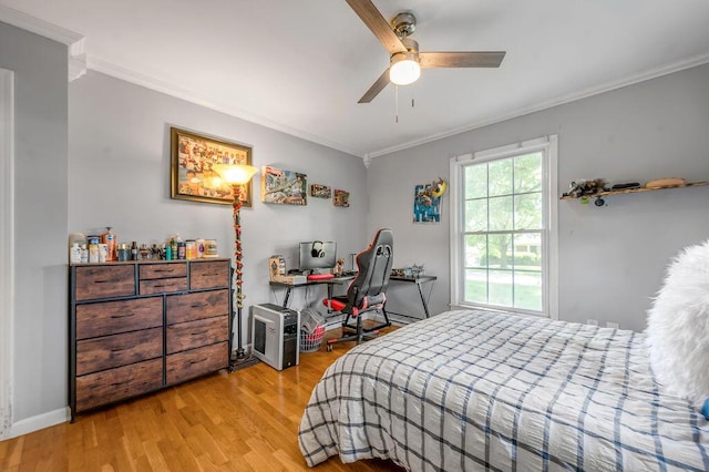 204 Tecumseh Trl, Frankfort, KY 40601 - bedroom with ornamental molding, wood finished floors, and ceiling fan