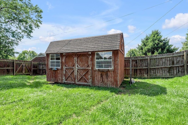 204 Tecumseh Trl, Frankfort, KY 40601 - view of shed with a fenced backyard