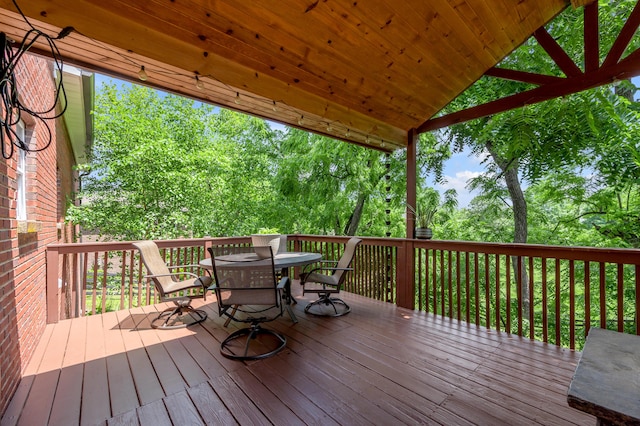 2609 Idlewood Dr, Lexington, KY 40513 - deck with outdoor dining area