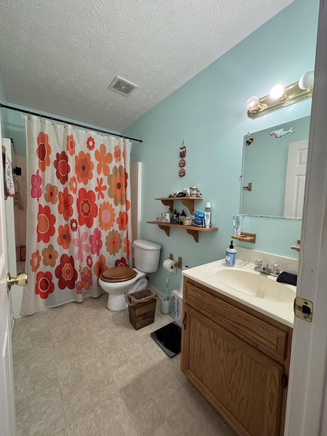 208 Secretariat Dr, Lawrenceburg, KY 40342 - full bath featuring vanity, a textured ceiling, and shower / bathtub combination with curtain