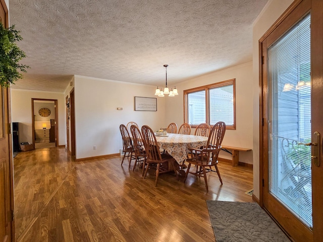 1445 Bastin Creek Rd, Kings Mountain, KY 40442 - dining room featuring a chandelier, wood finished floors, ornamental molding, and a textured ceiling