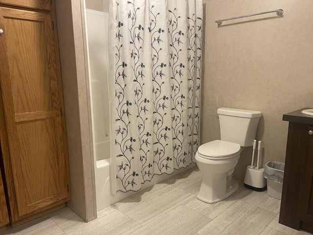 265 Jesse Sears Rd, Somerset, KY 42501 - bathroom with shower / bath combination with curtain and vanity