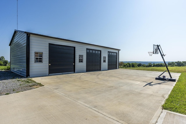 2562 High Bridge Rd, Lancaster, KY 40444 - view of detached garage