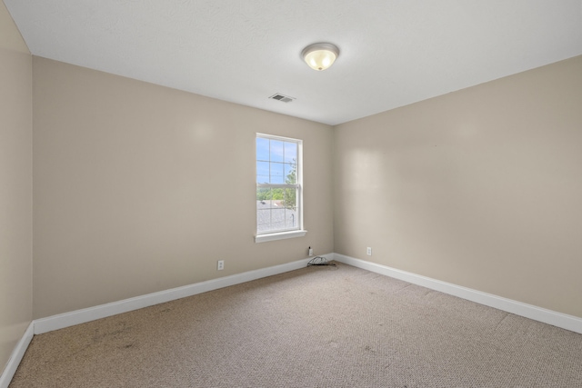 263 Hunter Ridge Dr, Lawrenceburg, KY 40342 - empty room with light colored carpet