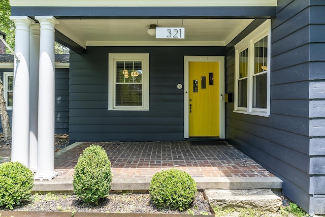 321 Center St, Berea, KY 40403 - view of exterior entry with a porch