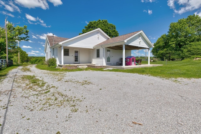 1831 Kiddville Rd, Winchester, KY 40391 - view of front of house with driveway and roof with shingles