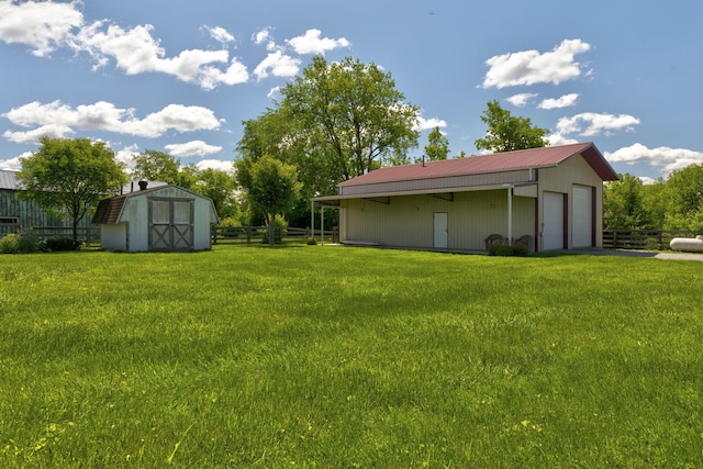 1831 Kiddville Rd, Winchester, KY 40391 - view of yard featuring a garage and a storage unit