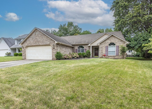 3965 Wyndham Rdg, Lexington, KY 40514 - ranch-style home with a garage, brick siding, a front yard, and driveway