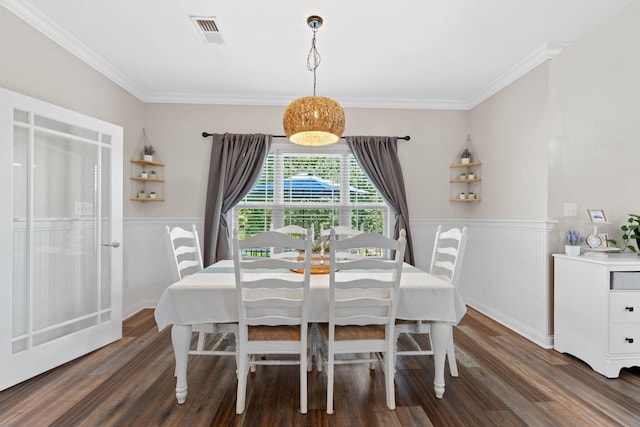 115 Westwoods Dr, Georgetown, KY 40324 - dining space with a wainscoted wall, wood finished floors, and ornamental molding