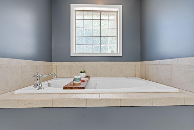115 Westwoods Dr, Georgetown, KY 40324 - full bath with a garden tub