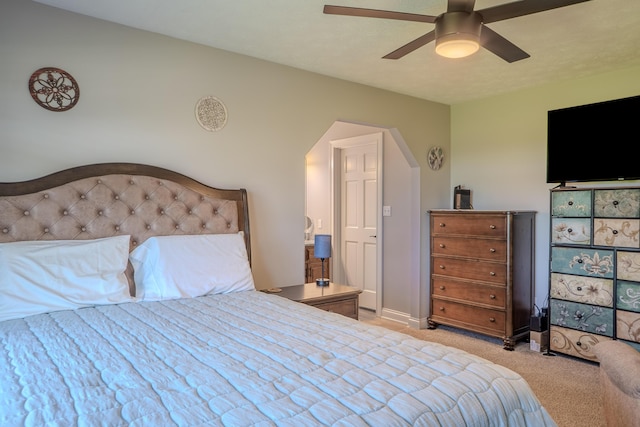196 Herndon Ln, Berea, KY 40403 - carpeted bedroom with a ceiling fan and arched walkways