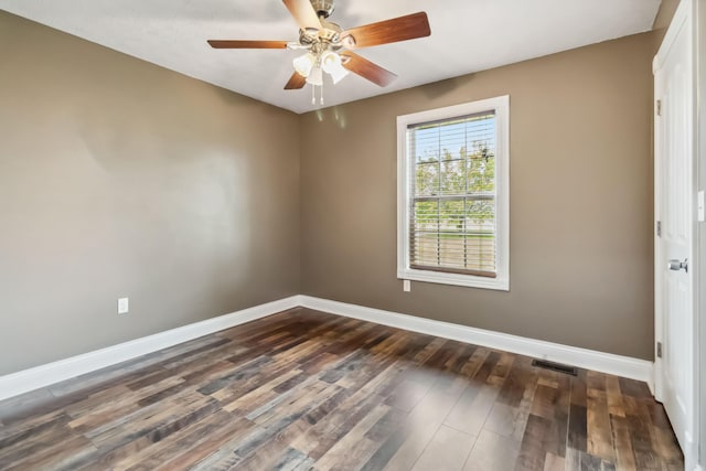 274 Singleton Waynesburg Rd, Eubank, KY 42567 - empty room featuring ceiling fan and dark wood finished floors