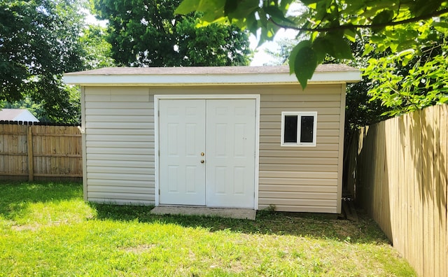 215 Wilderness Cove Ln, Georgetown, KY 40324 - view of shed with a fenced backyard