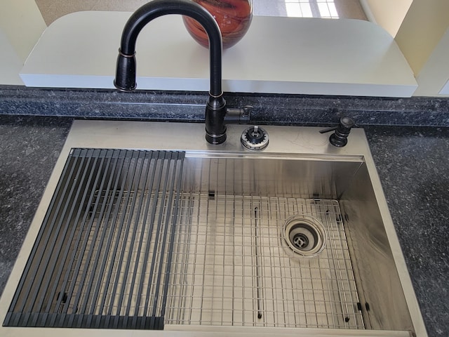 215 Wilderness Cove Ln, Georgetown, KY 40324 - detailed view of a sink