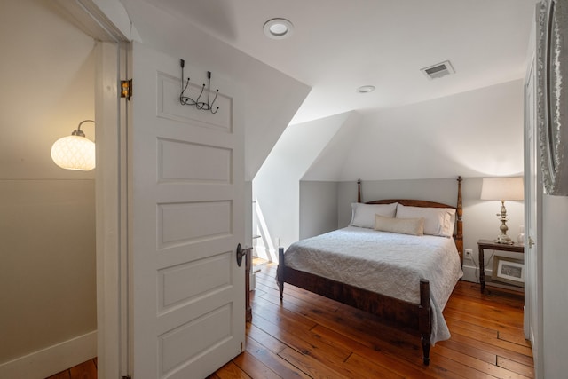 456 N Limestone St, Lexington, KY 40508 - bedroom featuring hardwood / wood-style floors and recessed lighting