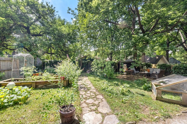 456 N Limestone St, Lexington, KY 40508 - fenced yard with a garden