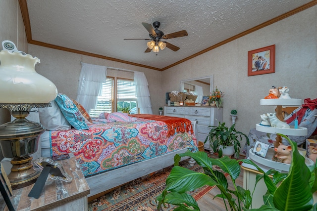 494 Janice Ln, Owingsville, KY 40360 - bedroom featuring a textured ceiling, vaulted ceiling, ceiling fan, crown molding, and wood finished floors