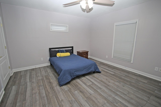 1016 Cedar Ridge Ln, Versailles, KY 40383 - bedroom with wood finished floors and a ceiling fan