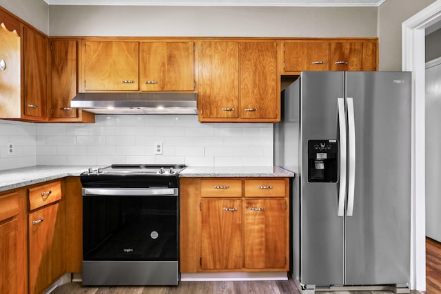 227 Gailane St, Lawrenceburg, KY 40342 - kitchen featuring stainless steel appliances, under cabinet range hood, and brown cabinets