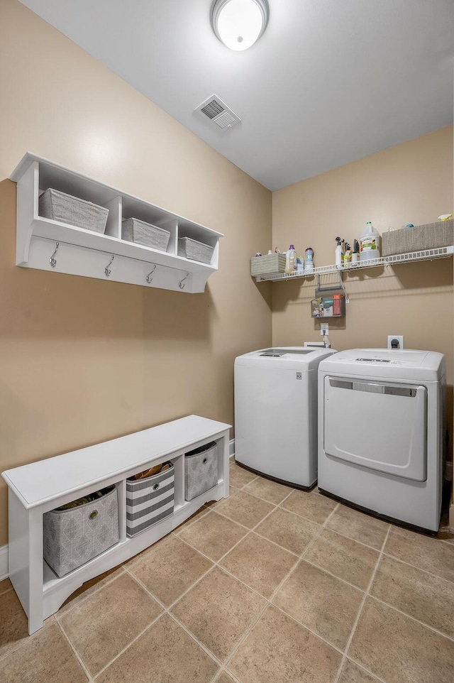 4612 Marlberry Pl, Lexington, KY 40509 - laundry room with washer and clothes dryer