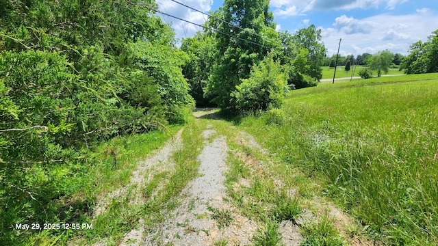 6700 Payton Ln, Crestwood, KY 40014