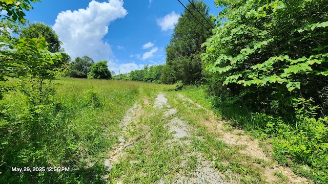 6700 Payton Ln, Crestwood, KY 40014