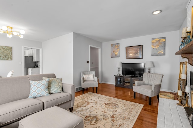 2864 Ark Royal Way, Lexington, KY 40503 - living area with wood finished floors and recessed lighting