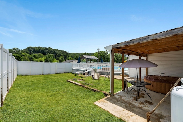 997 Copper Creek Rd, Berea, KY 40403 - fenced backyard featuring a patio