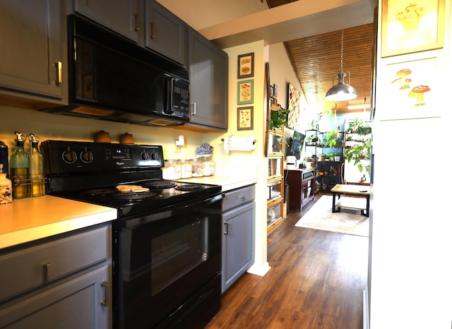 3645 Squire Woods Way, Lexington, KY 40515 - kitchen featuring black appliances, light countertops, dark wood-style flooring, and gray cabinets