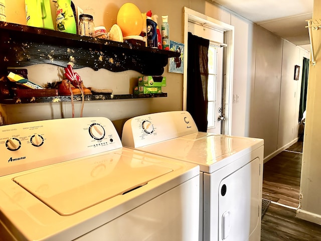 697 Ky 3439, Barbourville, KY 40906 - laundry area with separate washer and dryer and dark wood-style flooring