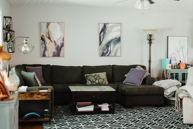 585 Cotton Rd, Corbin, KY 40701 - living room featuring ceiling fan