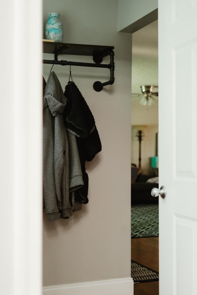 585 Cotton Rd, Corbin, KY 40701 - mudroom with wood finished floors and a ceiling fan