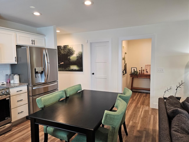 209-211 Wyldwood Way, Berea, KY 40403 - dining area with light wood finished floors and recessed lighting