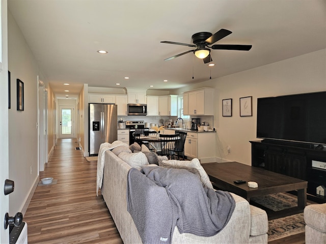 209-211 Wyldwood Way, Berea, KY 40403 - living area featuring ceiling fan, light wood-style flooring, and recessed lighting