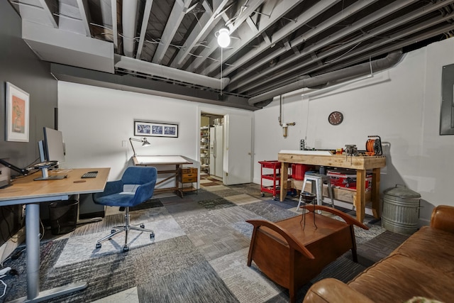 321 S Turner St, Midway, KY 40347 - home office with a workshop area