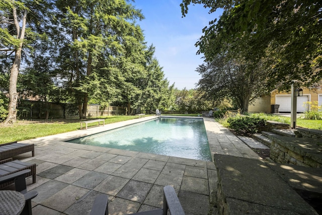321 S Turner St, Midway, KY 40347 - view of pool featuring a patio and a fenced backyard